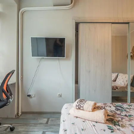 The Right Choice 19 Sofía