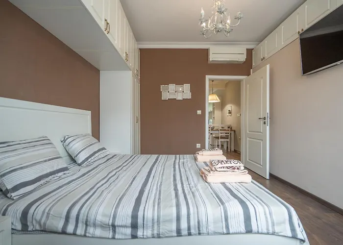 The Right Choice 19 *